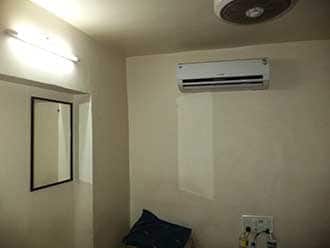 Murlidhar Guest House, Surat 5